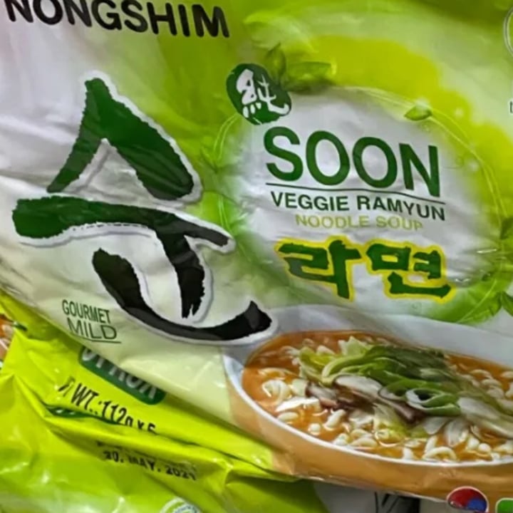 photo of Soon veggie cup Fideos instantáneos shared by @barnabiebee on  25 Jun 2025 - review