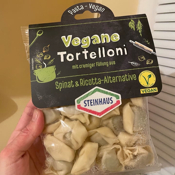 photo of Steinhaus Vegane Tortellini - Spinat & Ricotta-Alternative shared by @clelialuisa on  06 Apr 2024 - review