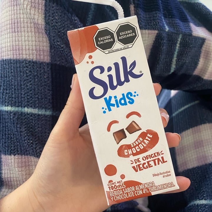 photo of Silk Silk Kids Leche Chocolate shared by @melybee on  29 Feb 2024 - review