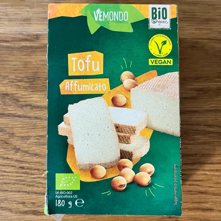 photo of Vemondo Tofu affumicato shared by @chiadefe on  23 May 2025 - review