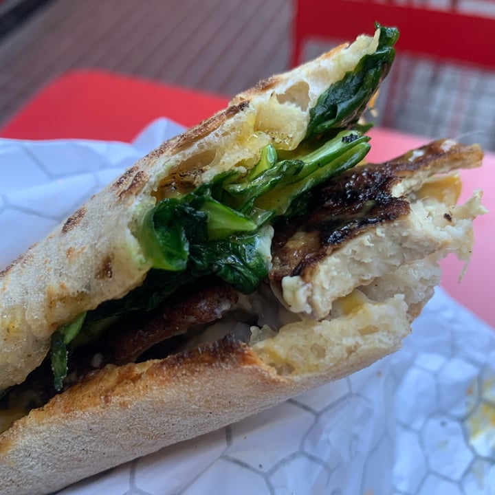 photo of PIZZA DATA BIG DATA Tofu shared by @camilah on  13 Dec 2024 - review