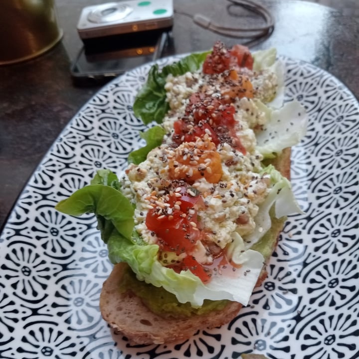photo of This Place Doesn't Need A Name Avotu toast vegano shared by @sabatoalmercato on  20 Aug 2025 - review