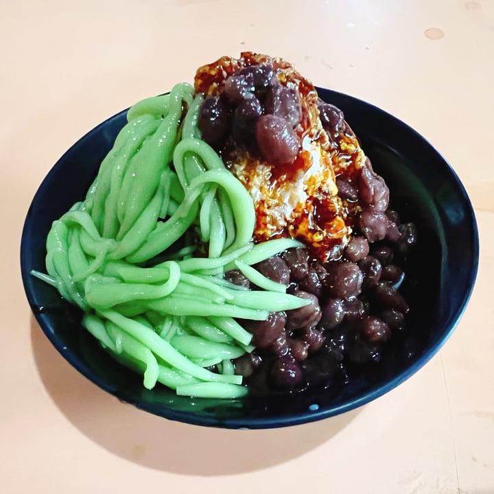 photo of Nyonya Chendol Red Bean Cendol shared by @erialc on  26 Sep 2023 - review