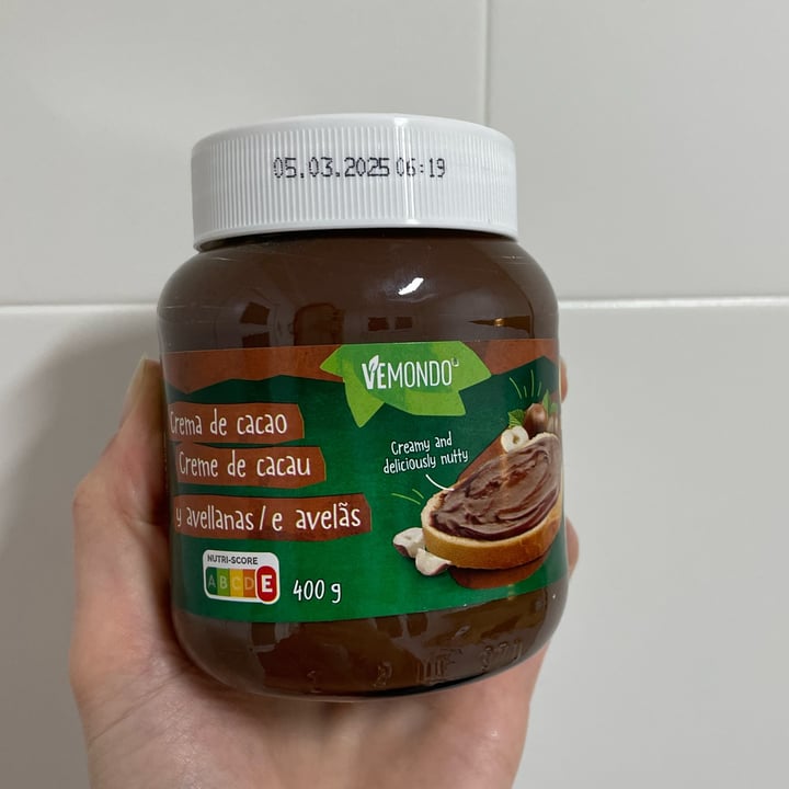 photo of Vemondo Crema de cacao y avellanas shared by @pauladelriver on  01 Feb 2024 - review