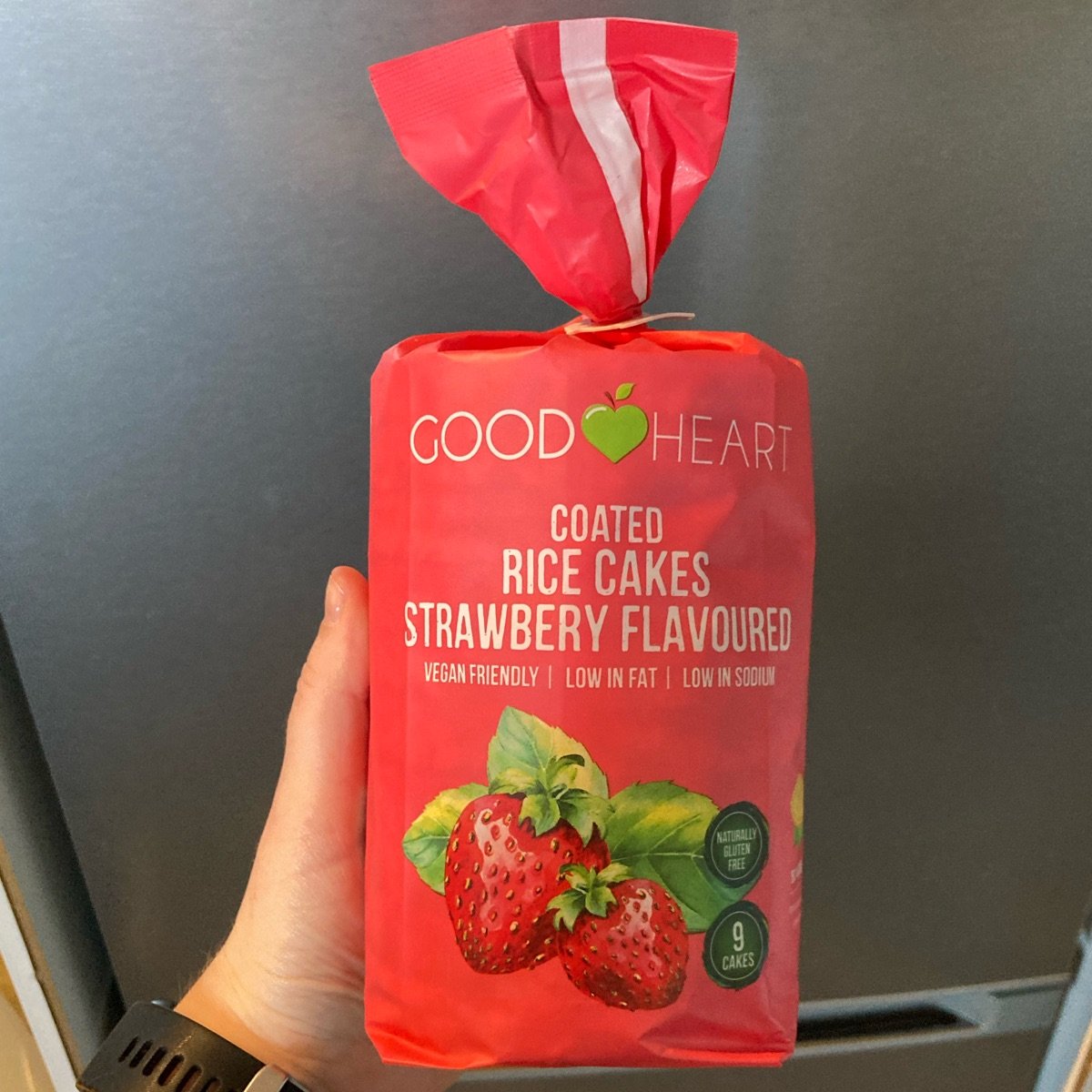 Strawberry Flavoured Coated Rice Cakes from Good Heart - Vegan Product ...