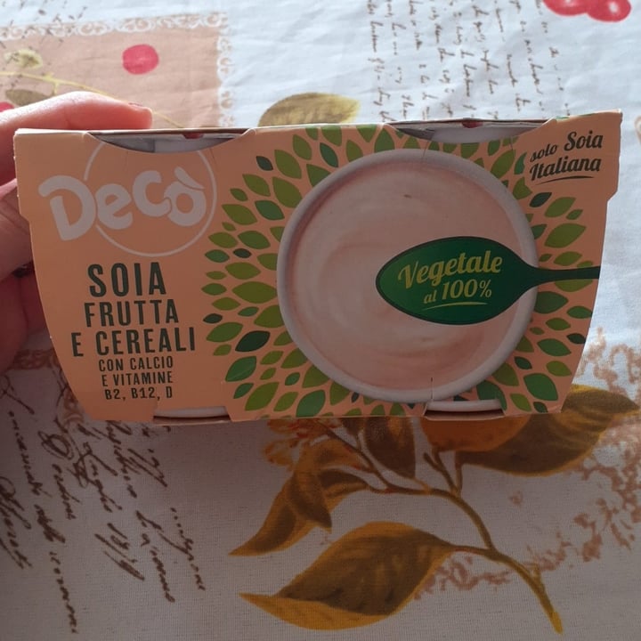 photo of Decò yogurt soia frutta e cereali shared by @marydrago3 on  01 May 2024 - review