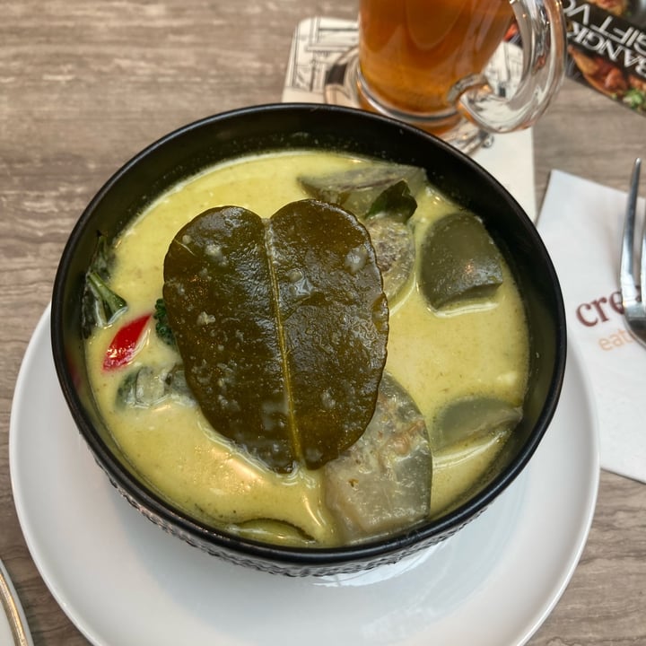 photo of Bangkok Jam Green curry with vegetables shared by @fulfilling on  01 Dec 2023 - review