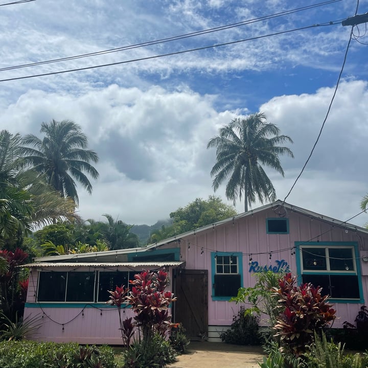 photo of Russell’s by Eat Healthy Kauai Loaded Acai Bowl shared by @lilyycaroline on  02 Apr 2025 - review