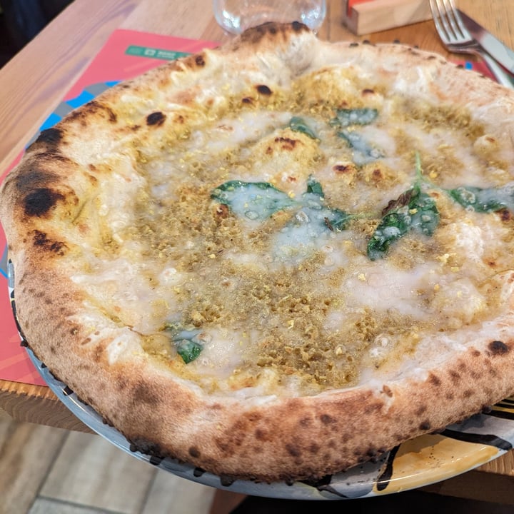 photo of Capperi che Pizza Brontese vegana shared by @irenesorti on  25 Jan 2024 - review