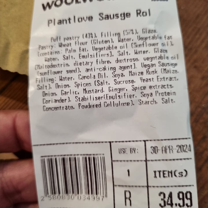 photo of Woolworths Food Plantlove sausage roll shared by @carmz on  01 May 2024 - review