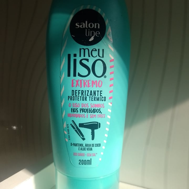 photo of Salon line Defrizante Protetor Térmico  shared by @passionaterabbit49 on  08 Feb 2024 - review