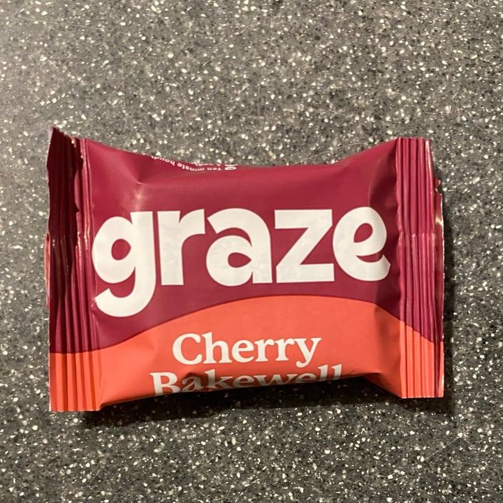 photo of graze Oat Boost Cherry Bakewell shared by @iluvanimals on  24 Dec 2023 - review