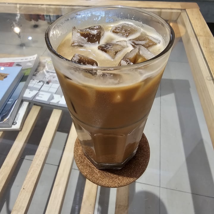 photo of EGEIRO Coffee เอเกโร่ คอฟฟี่ es-yen thai style coffee shared by @toko on  26 Feb 2025 - review