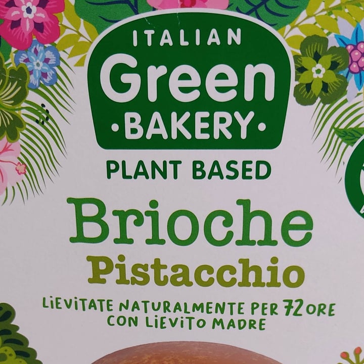 photo of italian green bakery Brioche Al Pistacchio shared by @gumersinda on  13 Dec 2023 - review