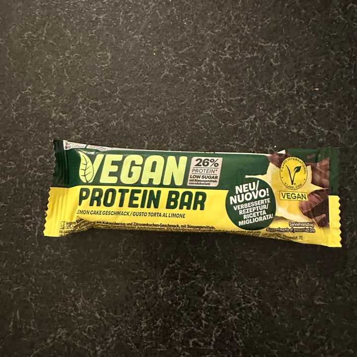 photo of Lidl vegan protein bar (lemon) shared by @irfer on  21 Sep 2023 - review