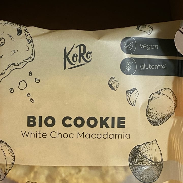 photo of Koro Bio Cookie White Choc Macadamia shared by @aleglass on  15 Dec 2023 - review