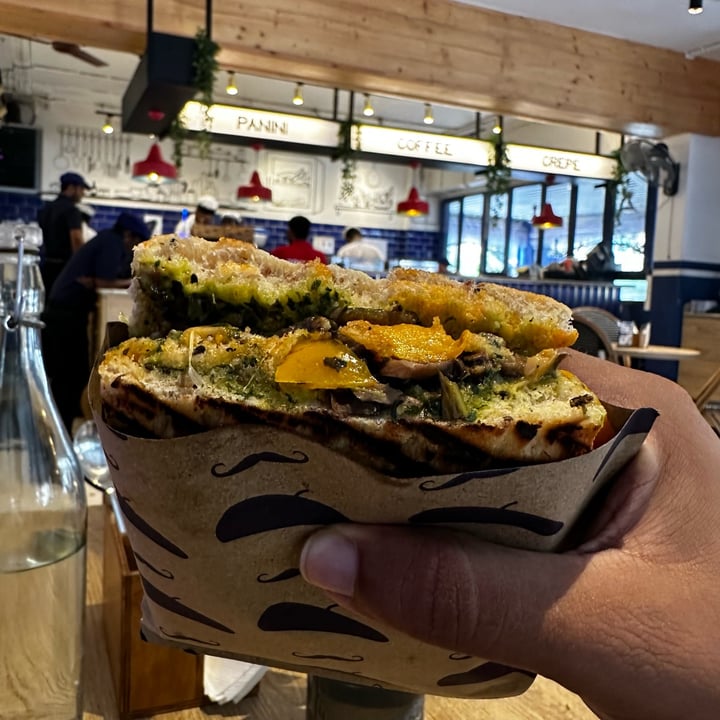 photo of Paris Panini - Gourmet Sandwiches and Wraps Vegan Colette shared by @arjun04 on  28 Sep 2024 - review