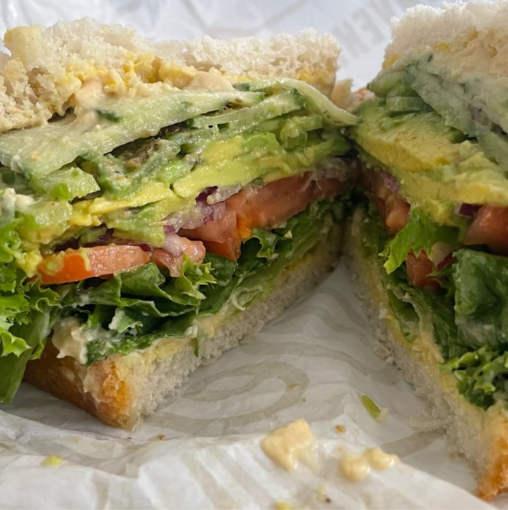 photo of Sprouts Farmers Market Veggie samdwich shared by @islandbird on  25 Jul 2024 - review