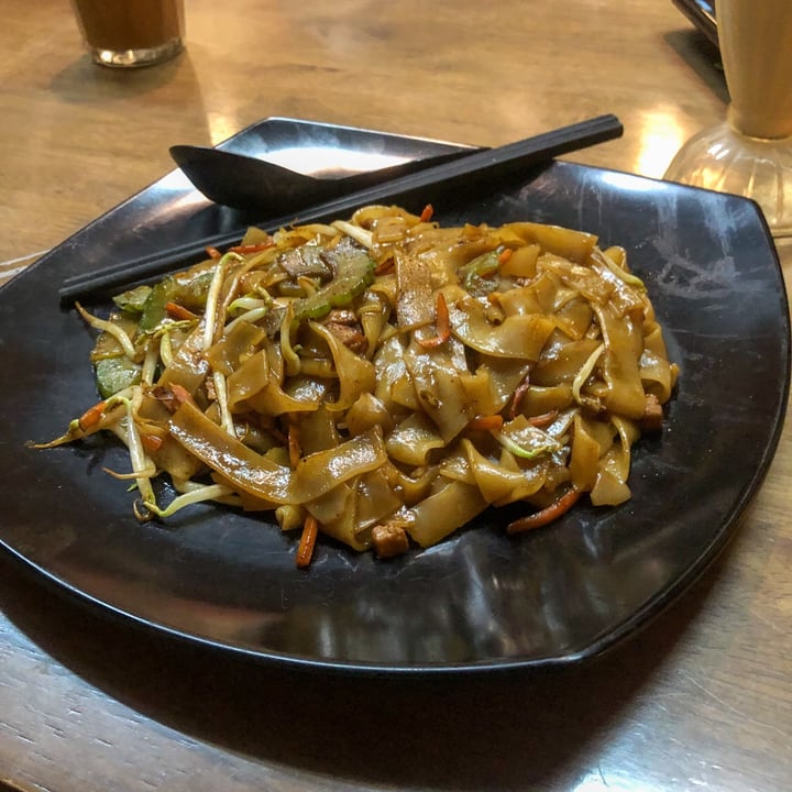 photo of Happy 3 Vege Cafe Fried Bitter Gourd Kueh Tiaw shared by @m1tch9i on  06 Dec 2023 - review