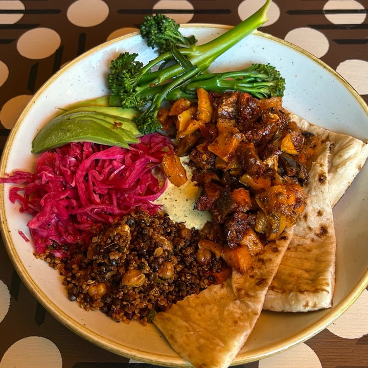 photo of Alento Lounge Vegan Buddha Bowl shared by @esmehart on  10 Oct 2025 - review