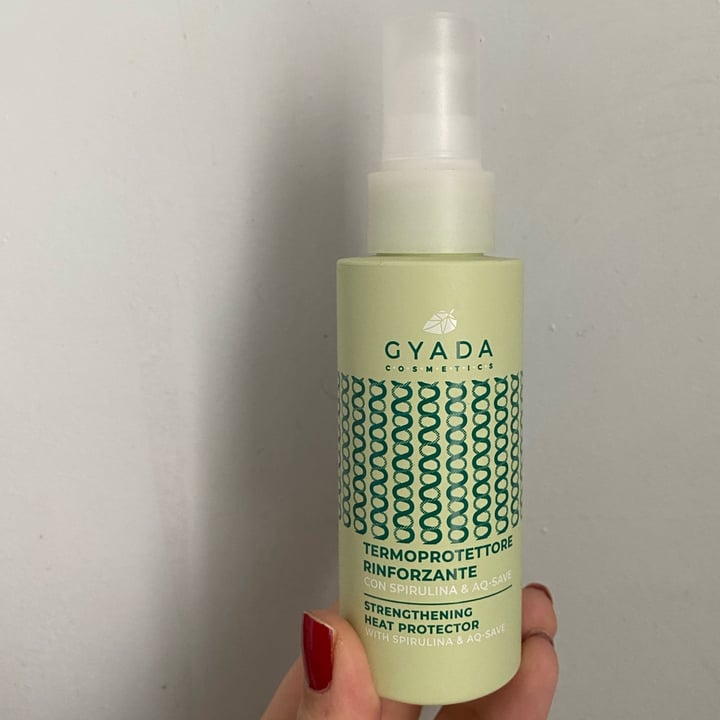 photo of Gyada Cosmetics Termoprotettore Rinforzante shared by @miriamvegan on  10 Dec 2023 - review