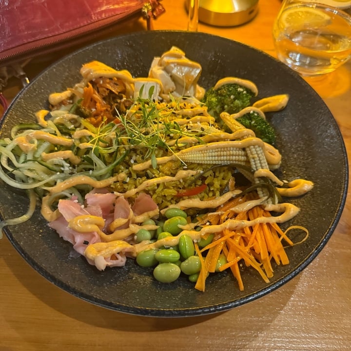photo of Utopia - Dining Elevated Poke Bowl shared by @zsuz on  29 Apr 2025 - review