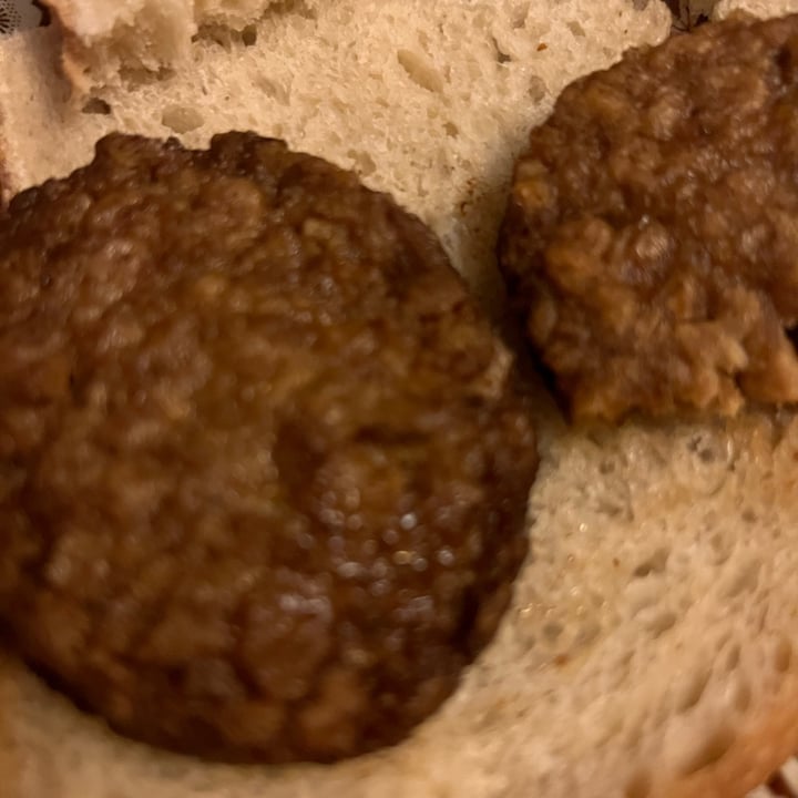 photo of Trader Joe's Meatless Breakfast Sausage Patties shared by @allycat38 on  01 Jan 2024 - review