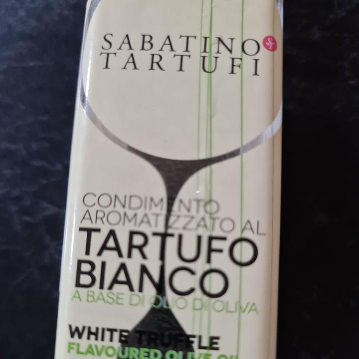 photo of Sabatini tartufo White Truffle Infused Oil shared by @veronicagroen on  26 Sep 2024 - review