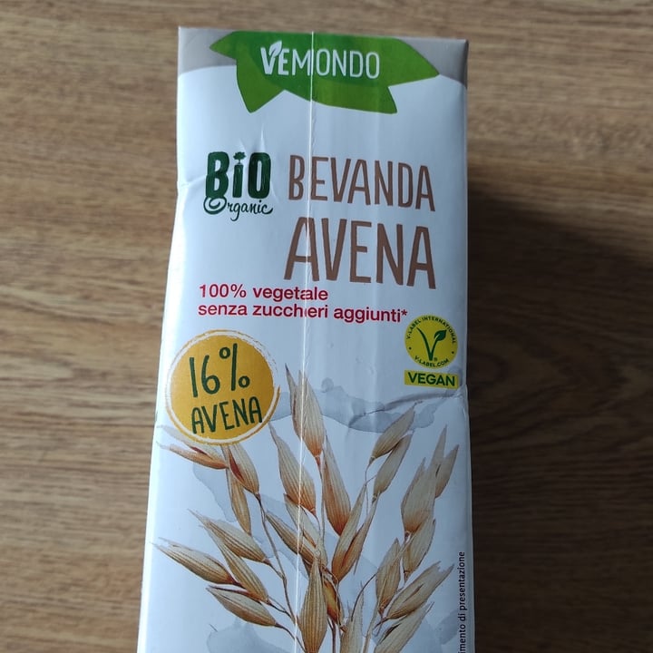 photo of Vemondo bevanda avena bio organic shared by @angie00 on  08 Dec 2023 - review