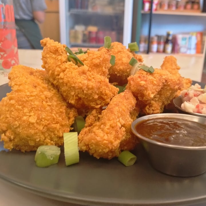 photo of Moonrise Comida Vegana WINGZ shared by @albaricoque9 on  05 Dec 2023 - review