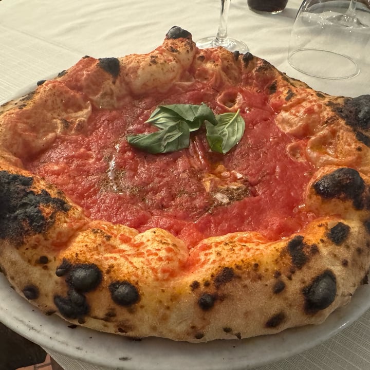 photo of Ristorante Aroldo Pizza Marinara shared by @nicolepasini on  11 May 2025 - review
