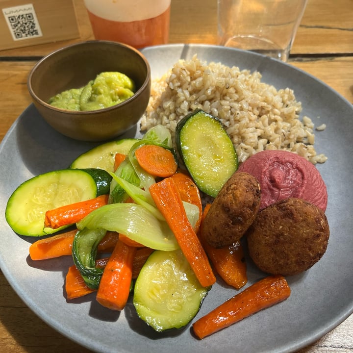 photo of Umami cafè cucina Piatto Vegano shared by @claudiog on  14 Aug 2025 - review