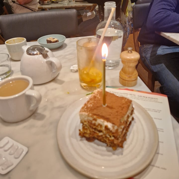 photo of Mildreds Covent Garden White Chocolate Almond Tiramisù shared by @cw50 on  15 Jul 2024 - review
