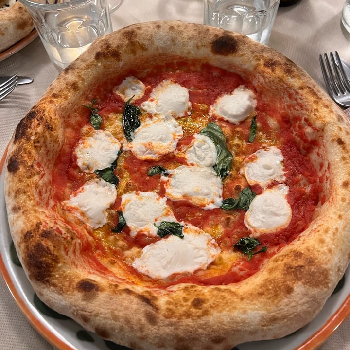 photo of Pizzeria Ristorante Falesia Margherita shared by @seitansistah on  25 Mar 2025 - review