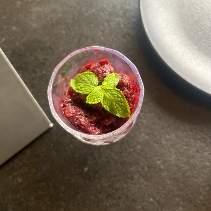 photo of Spettacolare Mulberry Granita shared by @pv on  04 Aug 2024 - review