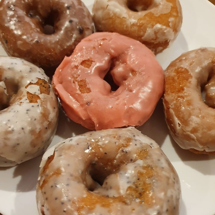 photo of Rainbow Donuts Vegan Vanilla Donut shared by @paniwilson on  20 Oct 2024 - review