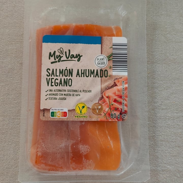photo of My Vay (ALDI) Salmon Ahumado Vegano shared by @joxi on  07 Jul 2025 - review