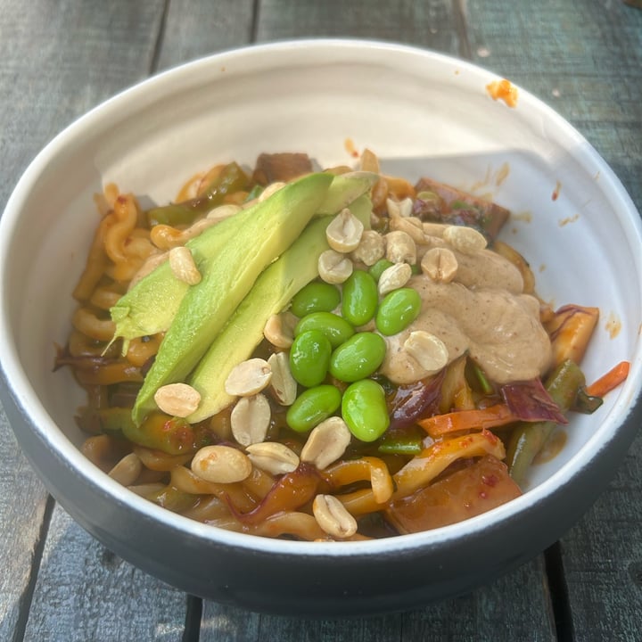 photo of Forever Vegano dragon udon bowl shared by @zullybee on  03 Mar 2024 - review