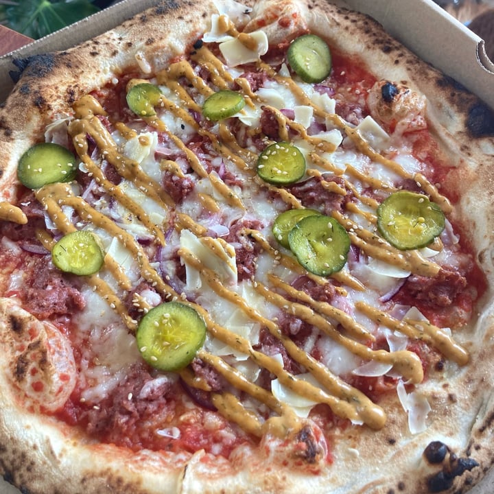 El Vato Loco Barcelona, Spain Pizza burger Review abillion