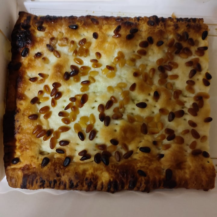 photo of Vegan's coca de llavaneres shared by @georgina722 on  22 Jun 2025 - review
