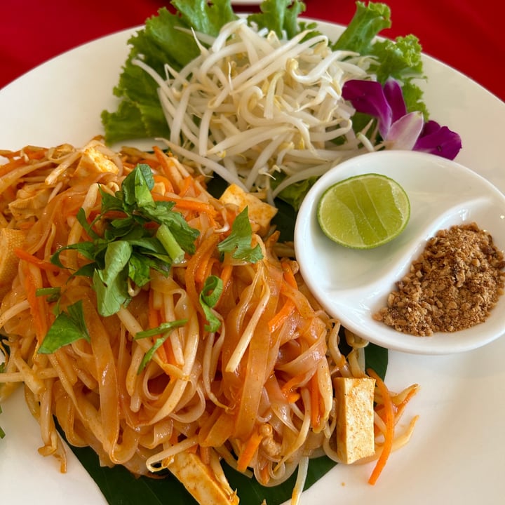 photo of Five Star J Pad Thai shared by @sharsiva4 on  06 Sep 2023 - review