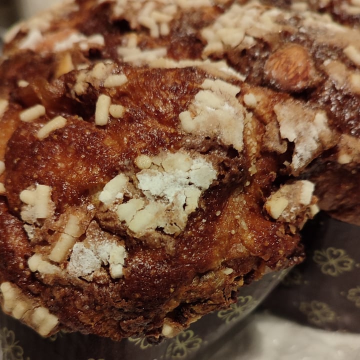 photo of Pasticceria Artemisia Colomba arancia e cioccolato shared by @sakura87sam on  20 Mar 2024 - review