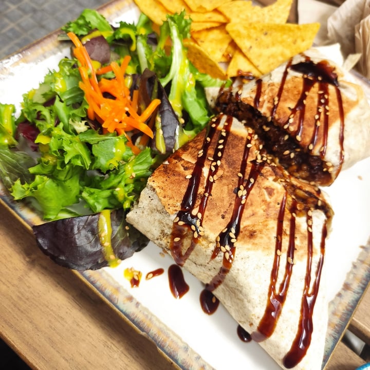 photo of Veganitessen Wrap teriyaki shared by @fedes on  26 Sep 2023 - review