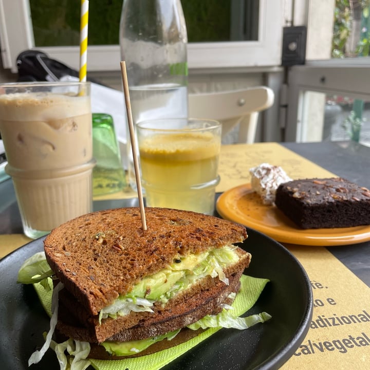 photo of Buddy Italian Restaurant Cafè Sandwich Vegan Brunch shared by @hazelrose16 on  23 Sep 2023 - review