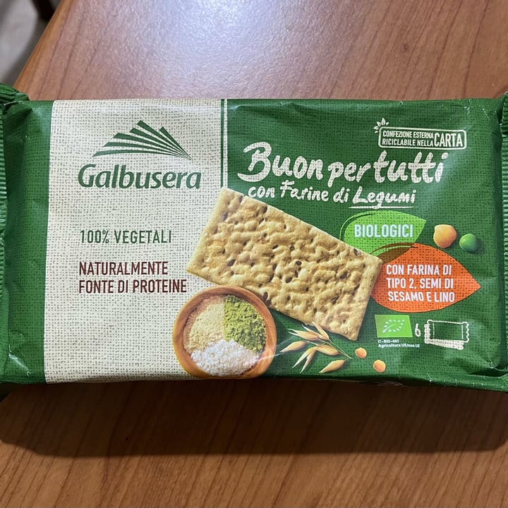 photo of Galbusera Crackers con farine di legumi shared by @sardinianveganwitch on  08 Jan 2024 - review