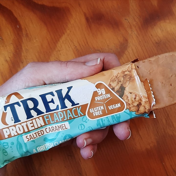 photo of TREK Protein Flapjack (Salted Caramel) shared by @punkhippiesa on  28 Aug 2023 - review