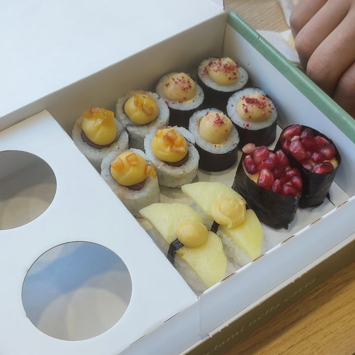 photo of EssenzaSushi Box dolce shared by @arly99 on  20 Feb 2024 - review