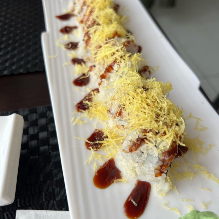 photo of Asia Fusion Sushi Crispy Vegetable Rolls shared by @annatridici on  27 Dec 2023 - review