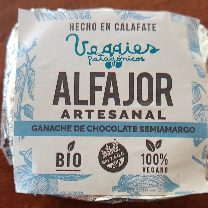 photo of Veggies patagónicos Alfajor Ganache de Chocolate Semiamargo shared by @ines1989 on  25 Dec 2023 - review
