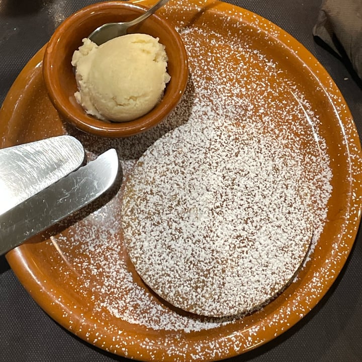 photo of Farmhouse San Lorenzo Torta di carote shared by @barnabiebee on  25 Jun 2025 - review